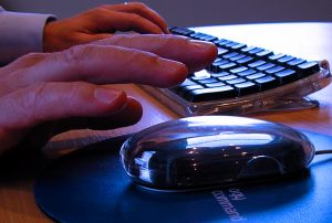 computer-keyboard-hands